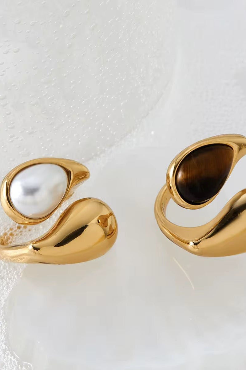 ZEYA - Dahlia Pearl Ring