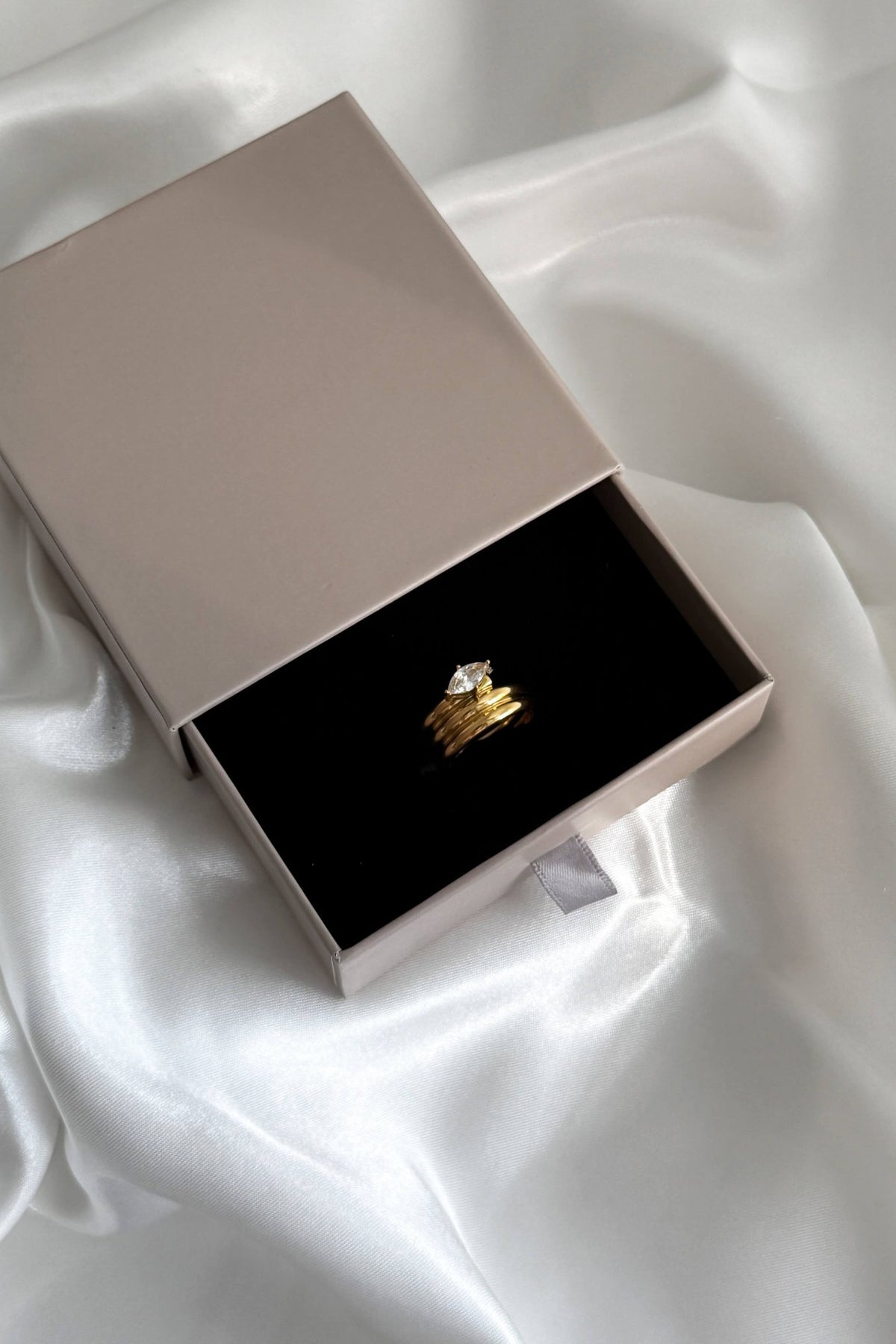 ZEYA - Elowen Ring