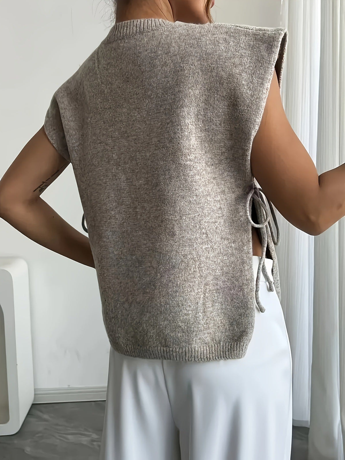 ZEYA - Laura Knitted Pullover Top with Bows