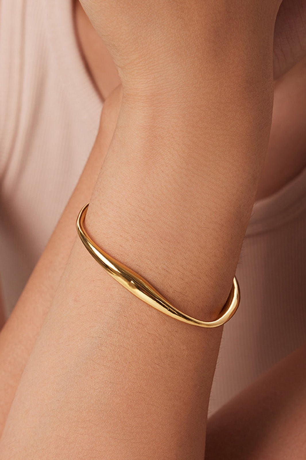 ZEYA - Lilia Open Bracelet