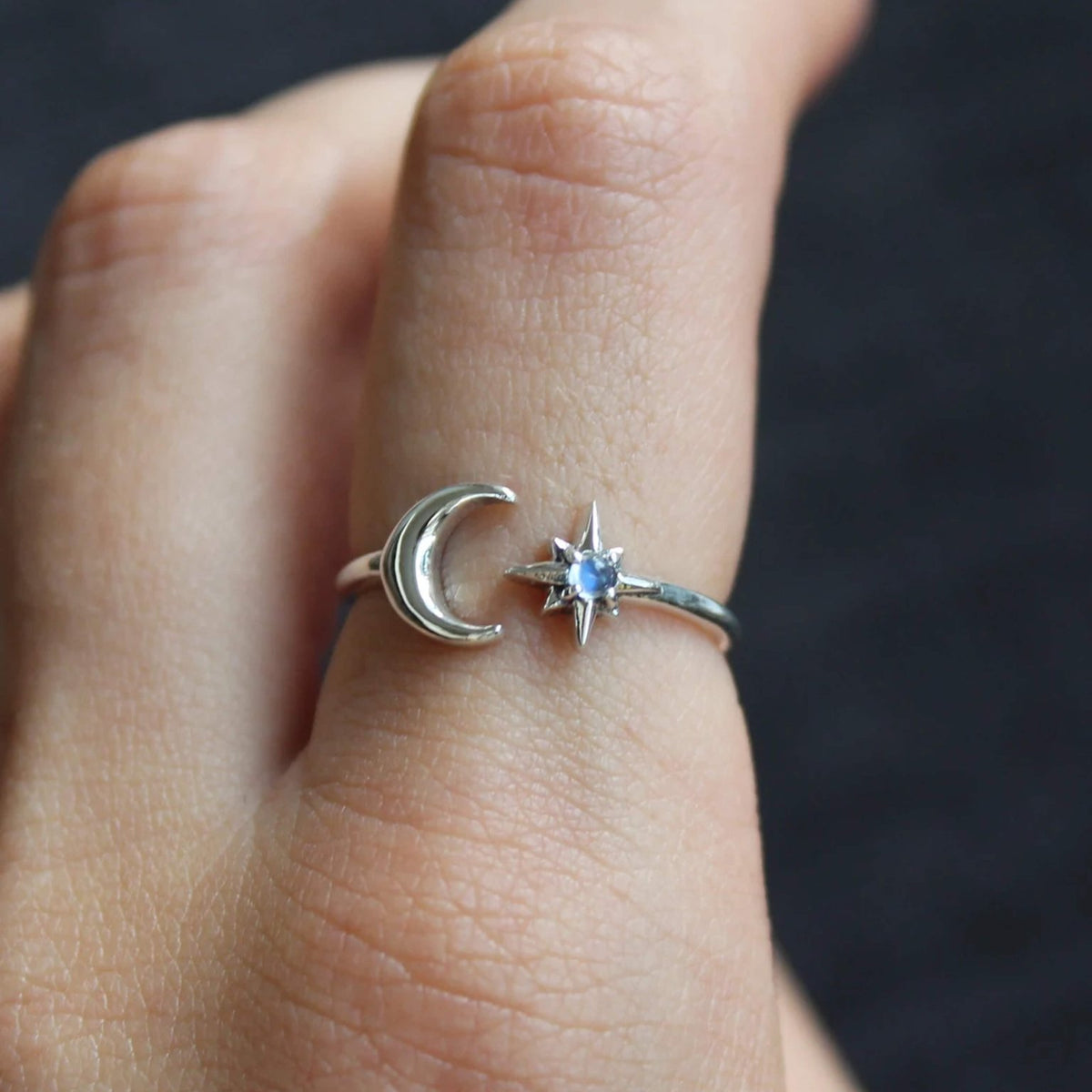 ZEYA - Sofia Moon and Star Ring