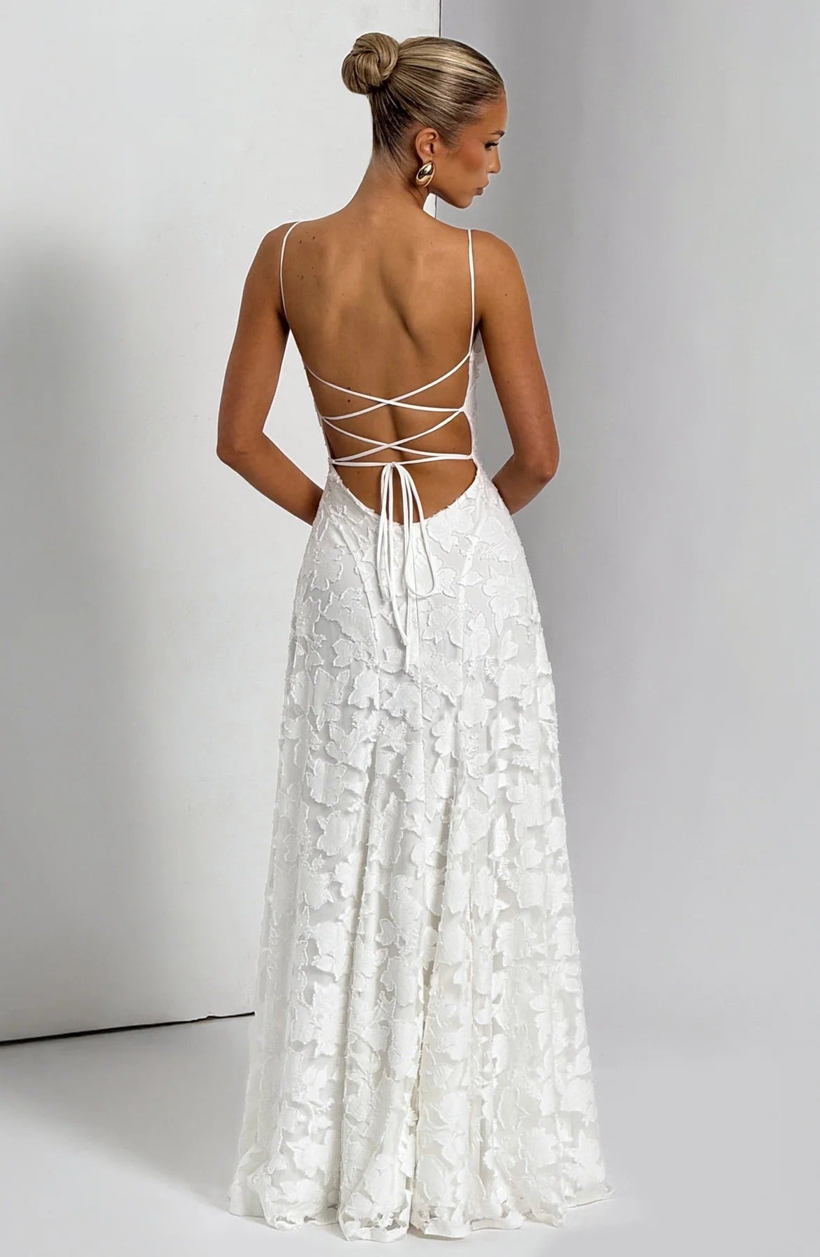 ZEYA - Annie Sleeveless Floral Maxi Dress